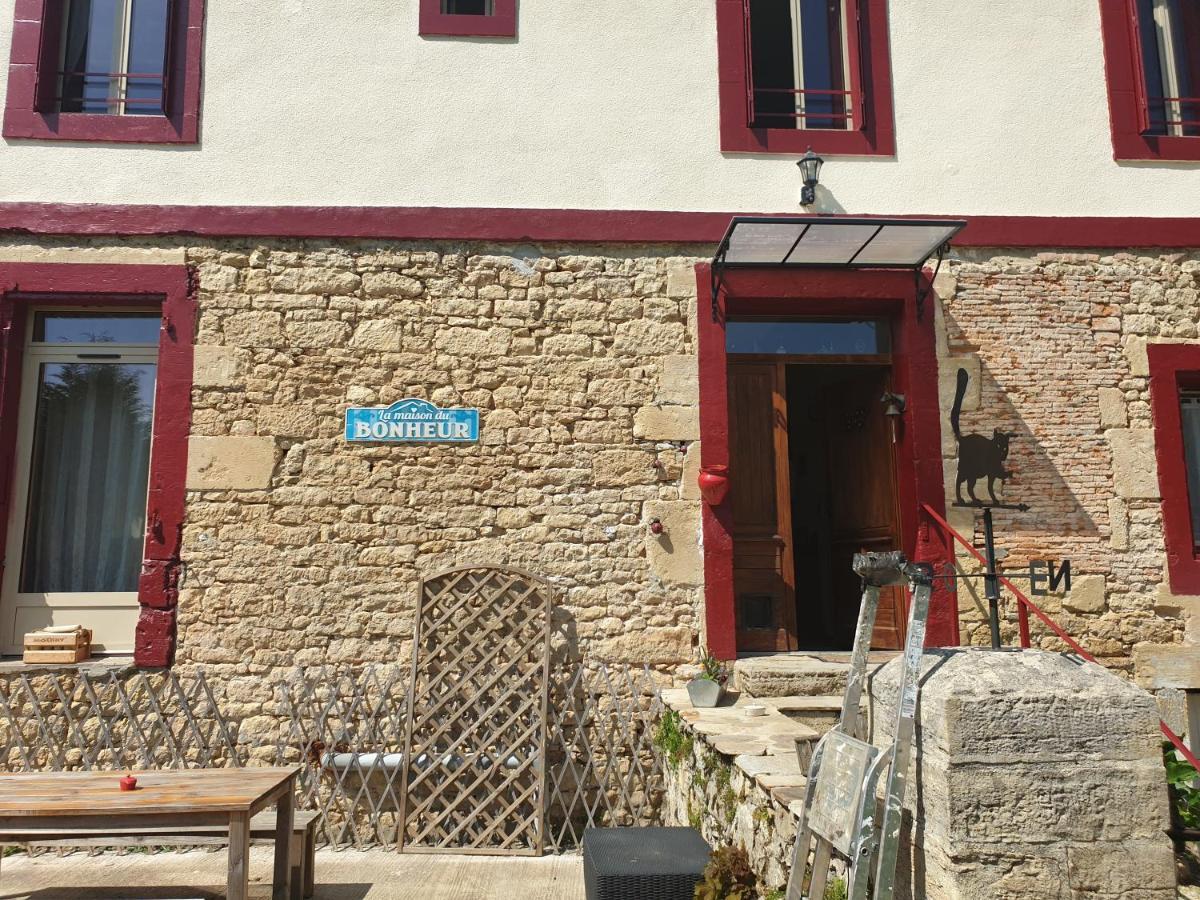 La Maison Du Bonheur Anlhiac Exteriér fotografie