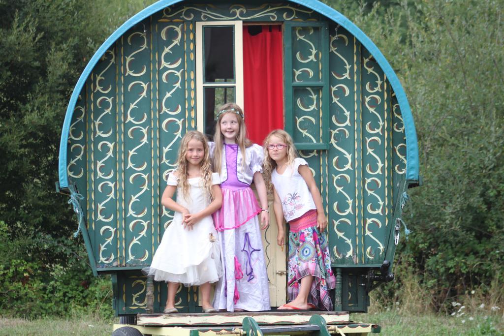La Maison Du Bonheur Anlhiac Exteriér fotografie